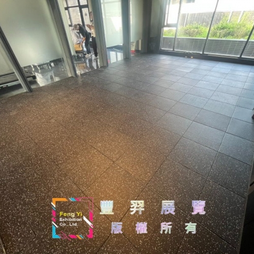 三重欣世代健身中心健身地墊鋪設完工照